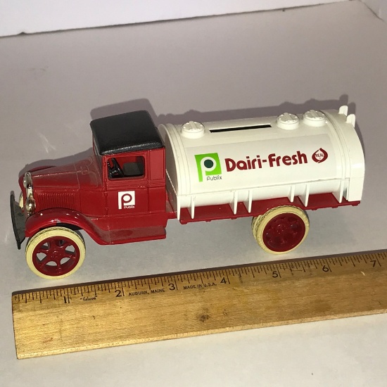 ERTL 1991 Die Cast Collector's Bank