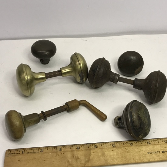 Lot of Vintage Metal & Brass Doorknobs