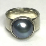 Sterling Silver Chunky Ring with Blue Pearlized Stone Size 8.5