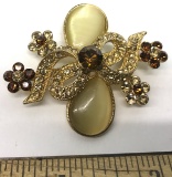 Pretty Gold tone Brooch with Amber Stones