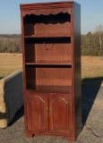 Broyhill Illuminated Cabinet