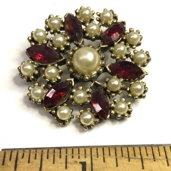 Vintage Brooch with Red Stones & Faux Pearls