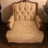 Vintage Broyhill Arm Chair w/Tufted Back