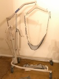 Invacare 9805P Personal Hydraulic Lift w/Accessories