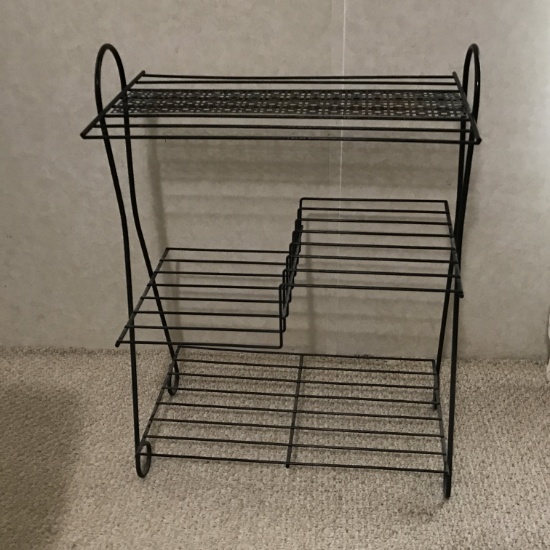 Black Wire Metal Plant Stand
