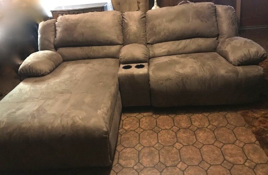 Beige 3Pc Sectional w/1 Recliner by Ashley