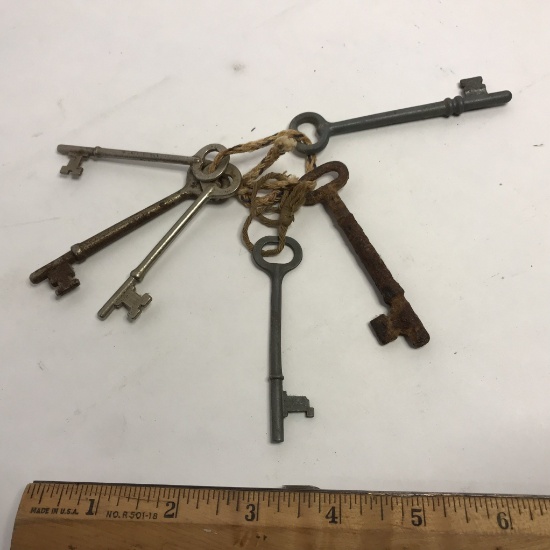 Lot of 6 Antique Skeleton Keys