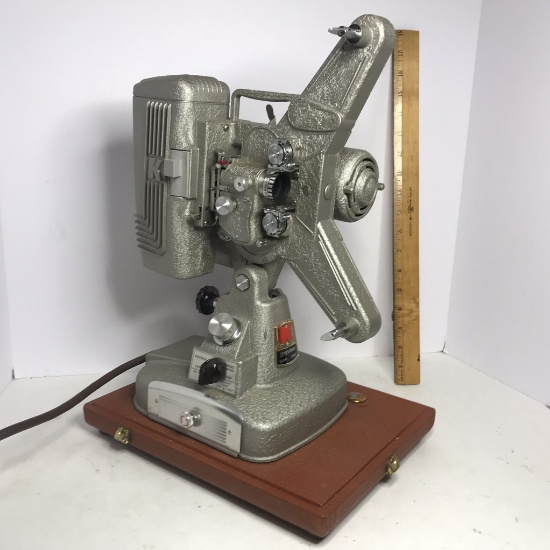 Vintage Keystone 8mm 109D Projector in Hard Case