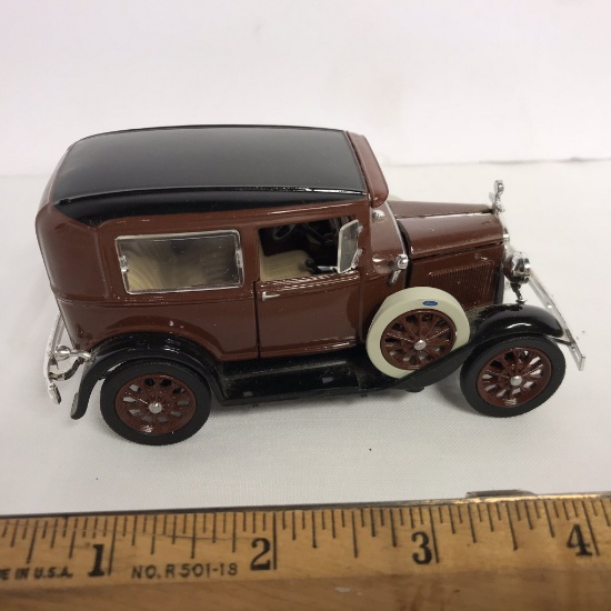 Ford Model A (1931) Ford Motor Company Die-Cast Car