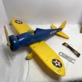 Vintage Wen-Mac Plastic Airplane