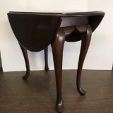 Vintage Mahogany Queen Anne Style Small Drop-Leaf Table