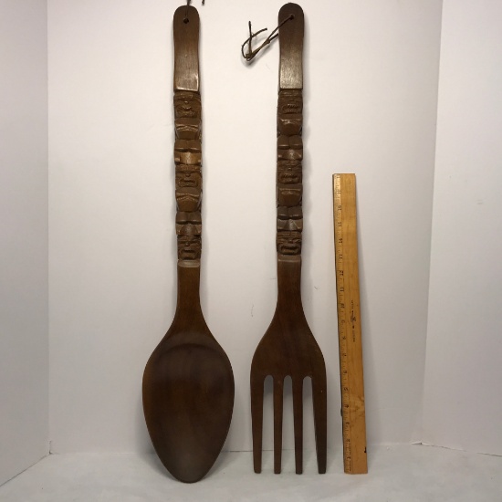 Mid-Century Modern Wooden Large Totem Pole Fork & Spoon Wall Art
