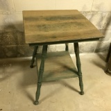 Antique Oak 2-Tier Table