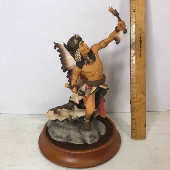 1987 Fine Porcelain Hand Painted "Spirit of the Sioux" by the Franklin Mint