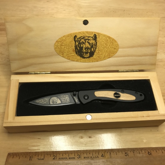 Wild Life Collectors Series Pocket Knife w/Sheath in Box