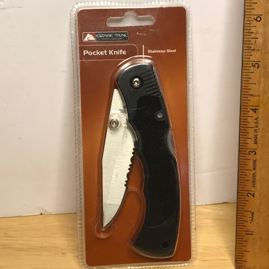 Ozark Trail Pocket Knife
