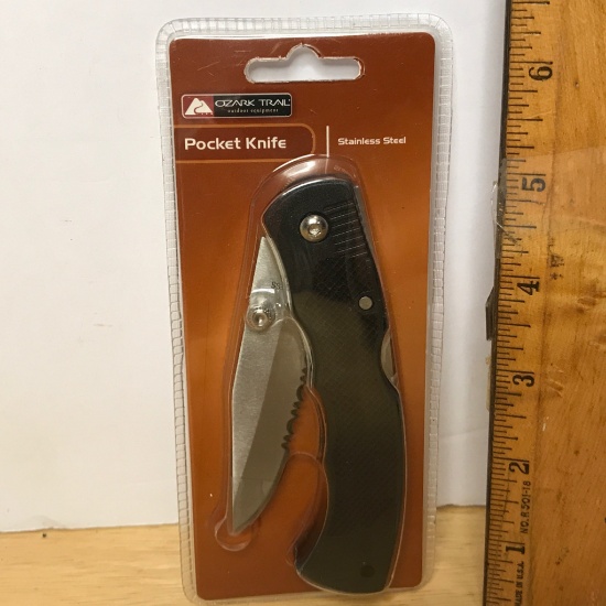 Ozark Trail Pocket Knife