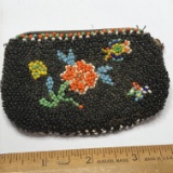 Beautiful Vintage Hand Made Beaded Native American Indian Coin Purse