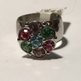 18KGE Ring with Green & Pink Stones Size 5.5