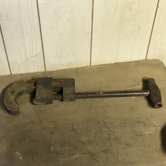 Vintage Pipe Cutter