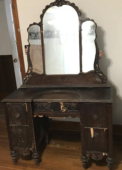 Antique Wooden Vanity with Mirror on Casters with 4 drawers