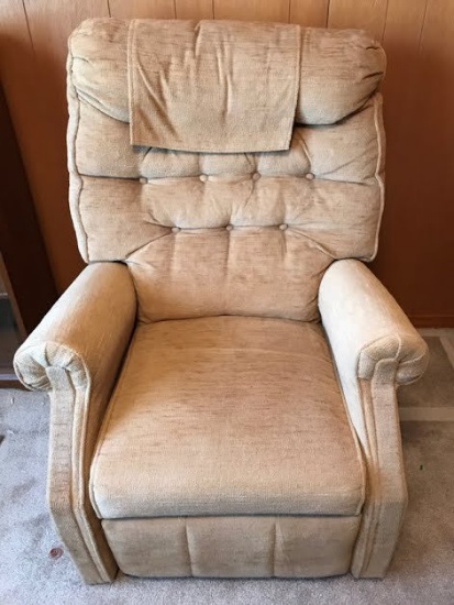 Thomasville Reclining Chair