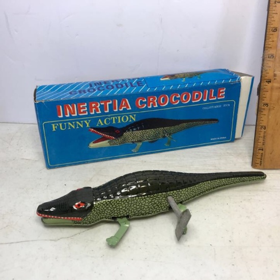 Tin Crocodile Funny Action Collector’s Toy with Box