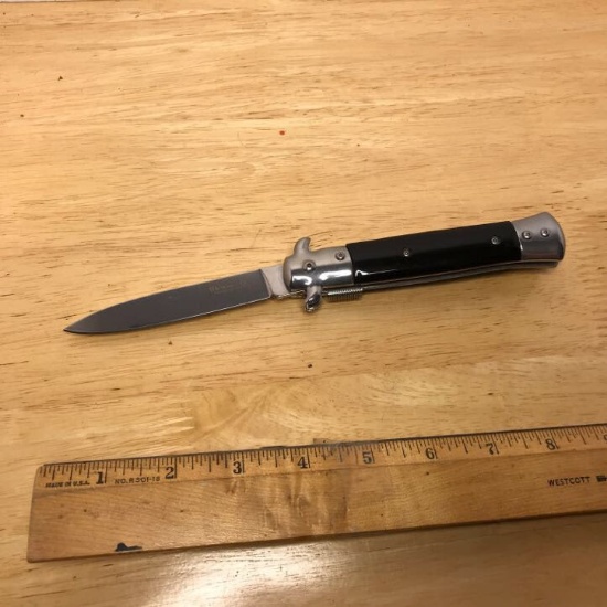 Pocket Knife with Black Grips