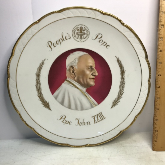 Mitterteich Bavaria Germany “Pope John XXIII” Collector’s Plate with Gilt Edge