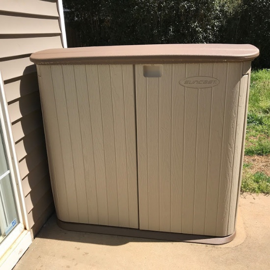 Suncast Heavy Plastic Storage Shed