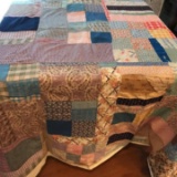 Hand Made Vintage Completed Quilt