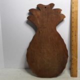 Vintage Pineapple Shaped Cutting Board