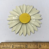 Large Vintage Enamel Daisy Brooch