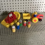 Lot of Vintage Little People & Accessories