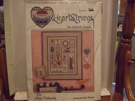 Heartstrings Embroidery Kit "The Umbrella Season" AC94.