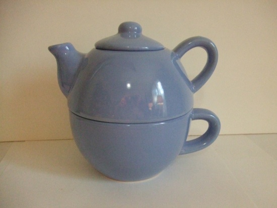 Pier 1 Tea for One. Blue Stacking Teapot with cup