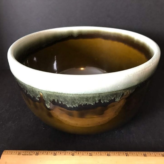 Large Glazed Mixing Bowl with Drip Design