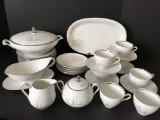 29 pc Winterling Bavarian China Dinnerware