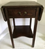 mall Vintage Drop Leaf Side Table with One Drawer