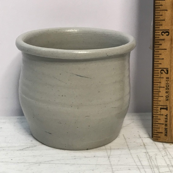 Small Williamsburg Pottery Vase Stamped On Bottom