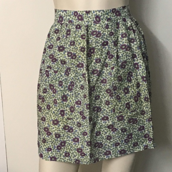 Vintage Floral Apron with 2 Pockets