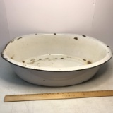 Large Vintage White Enamel Tub