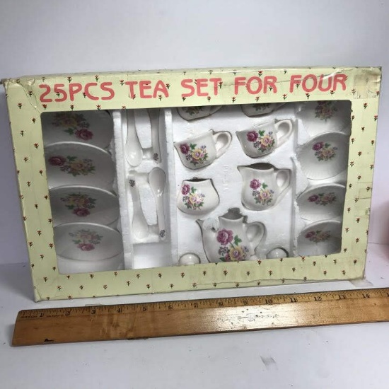 Vintage 25 pc Tea Set for Four Sealed in Box