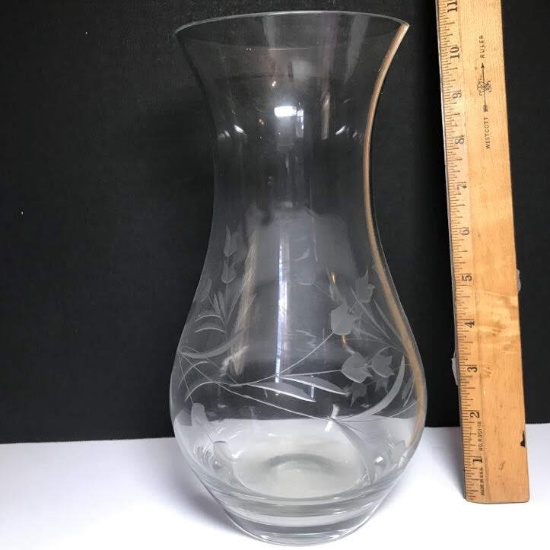 Beautiful Vintage Etched Glass Vase with Floral Design