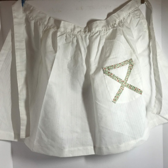 Vintage White Apron with Green & Red Holly Trim & 1 Pocket