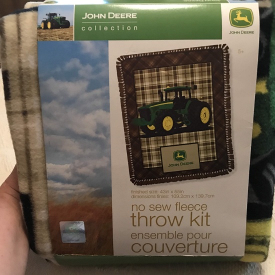 John Deere No Sew Fleece Throw Kit - Never Used