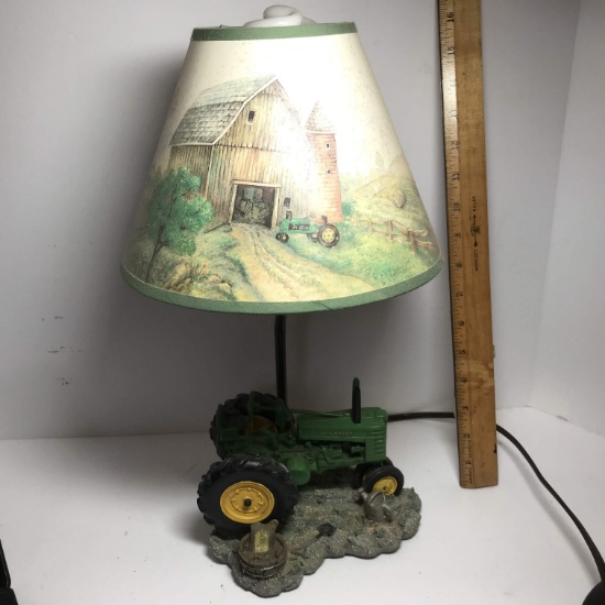 John Deere Lamp