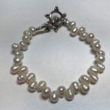 Pretty Baroque Pearl Bracelet