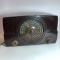 Vintage Zenith Bakelite Radio Model 7H820-Z