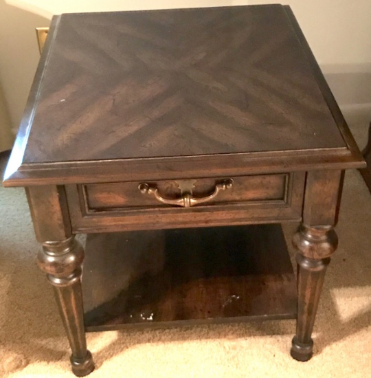 Single Drawer Henredon End Table